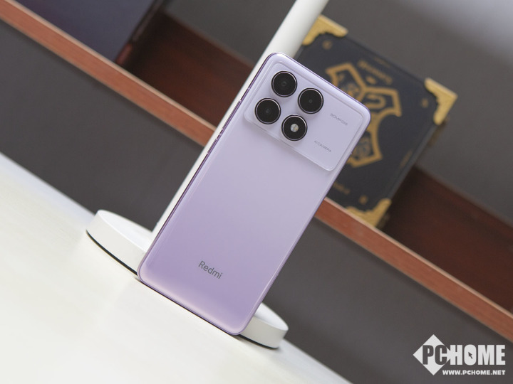 卢伟冰预热Redmi K80 Pro：未来旗舰，非常非常强